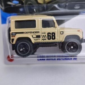 #hotwheels #landrover #defender90 #thenandnow #lacrado