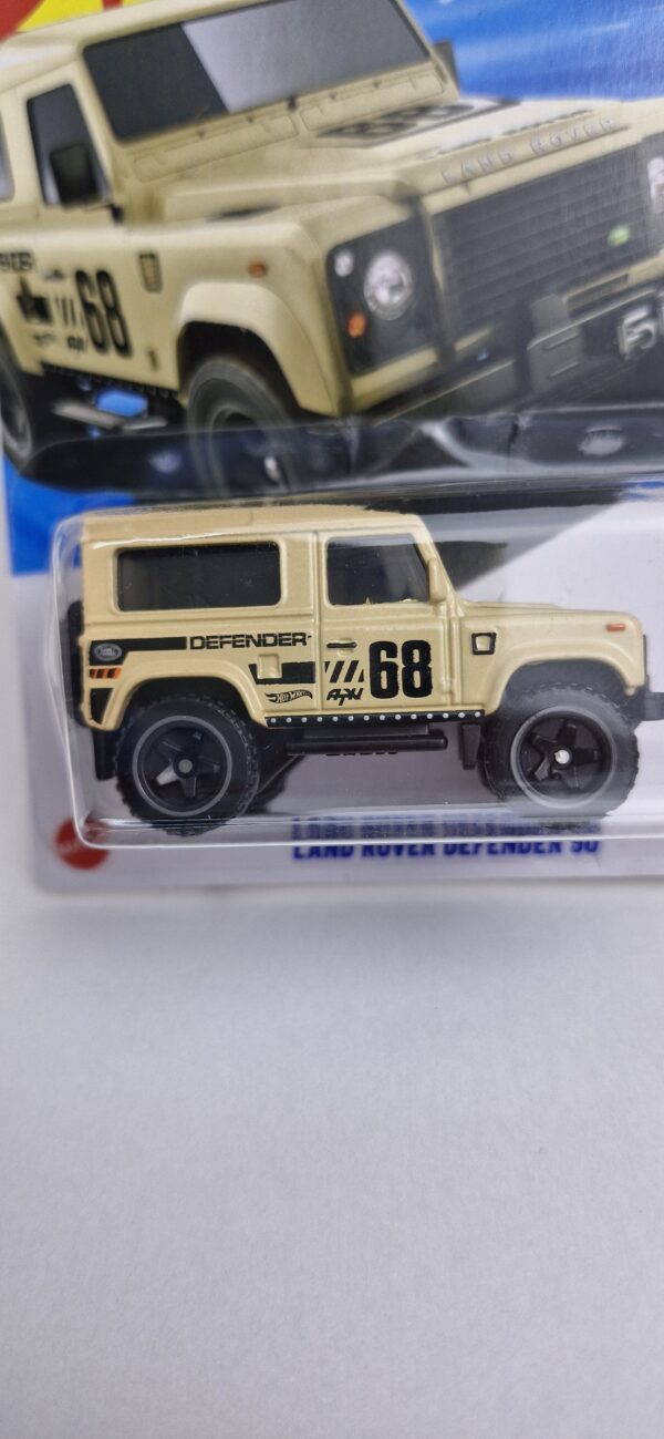 #hotwheels #landrover #defender90 #thenandnow #lacrado