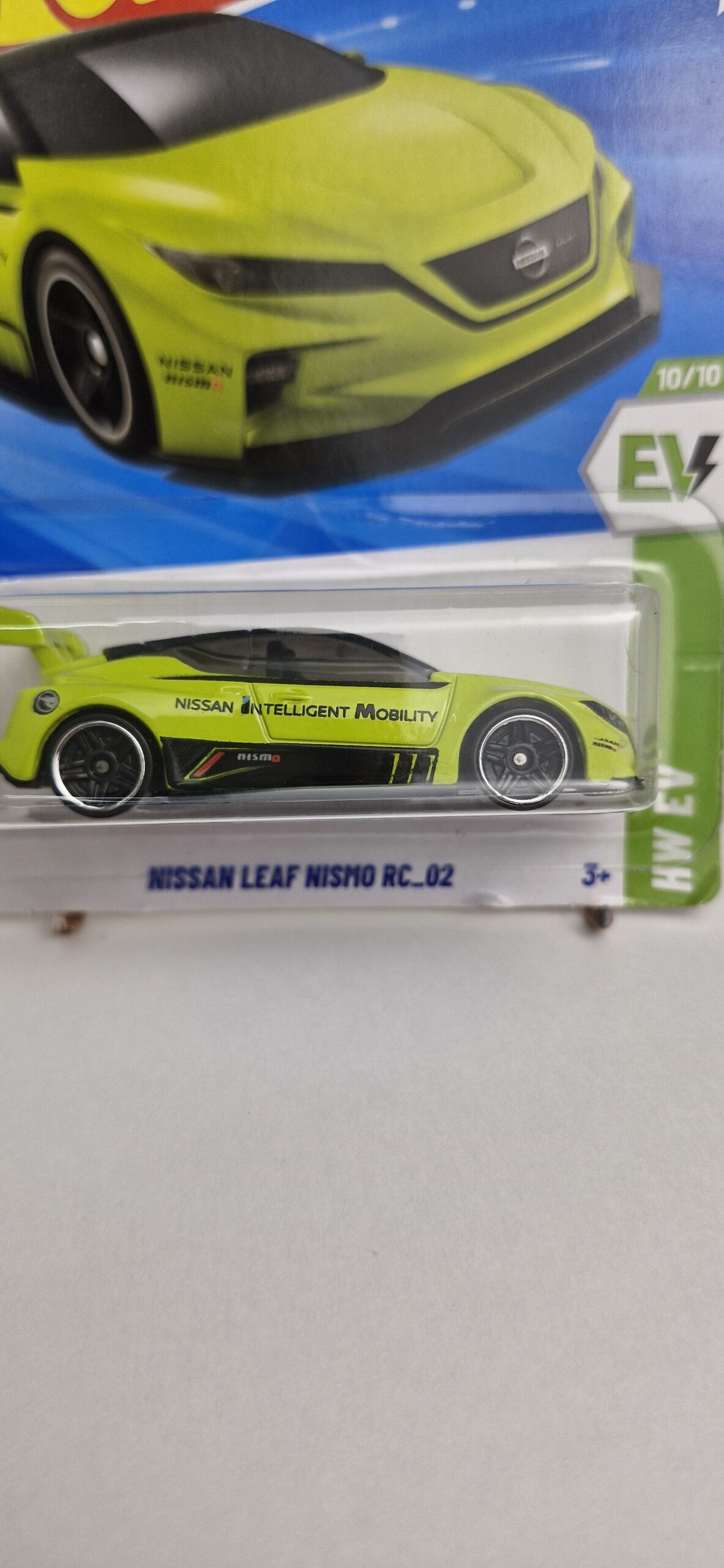 #hotwheels #nissan #leafnismo #greenspeed #lacrado