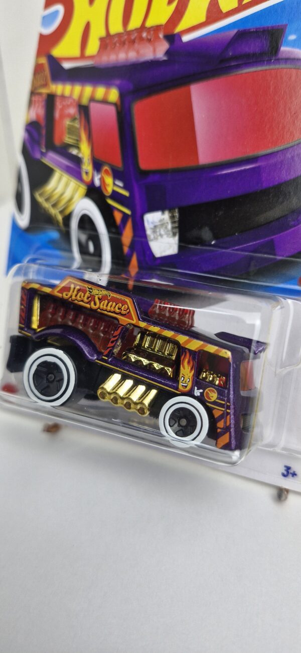 #hotwheels #chillmill #treasurehunt #fastfoodie #lacrado