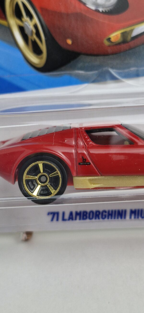 #hotwheels #lamborghini #miurasv #vintageracing #lacrado