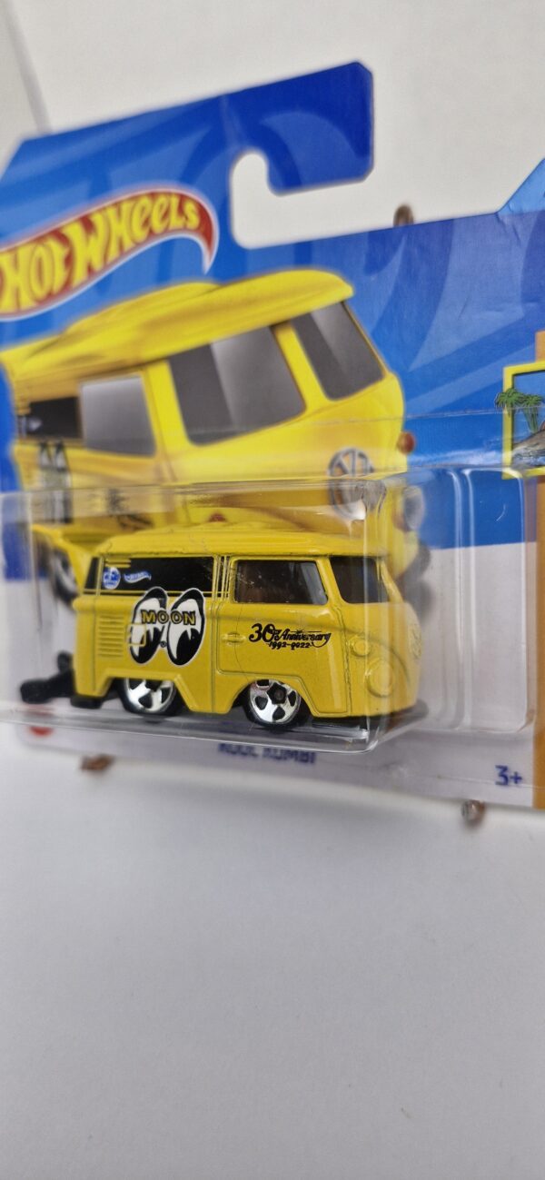 #colecionavel #garagem64 #hotwheels #kombi #lacrado #miniaturas #surfsup