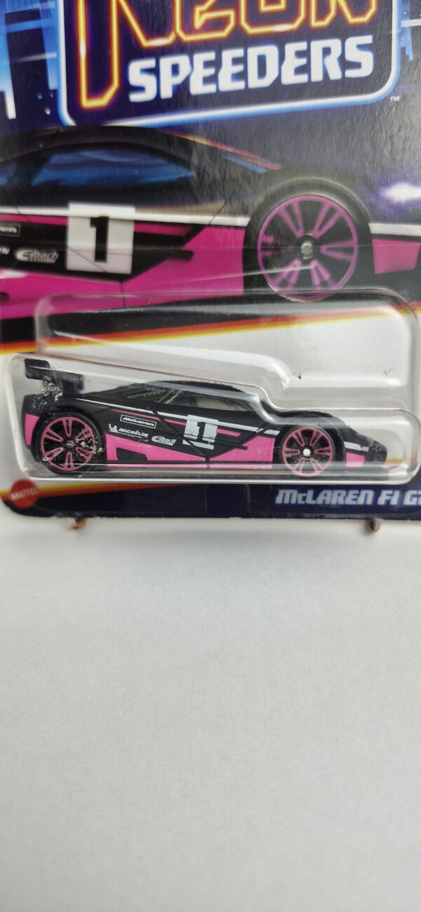 #hotwheels #mclaren #f1gtr #neonspeeders #lacrado #164 #garagem64