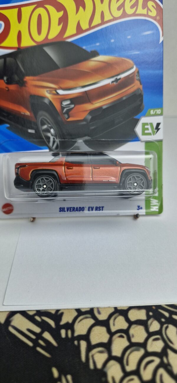 #hotwheels #silveradoev #colecionador #lacrado #164 #garagem64
