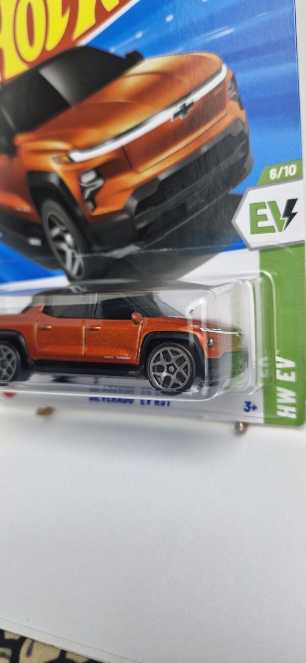 #hotwheels #silveradoev #colecionador #lacrado #164 #garagem64