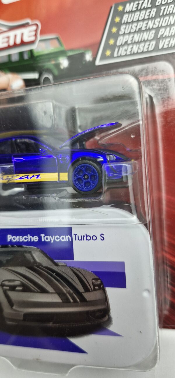 #majorette #porsche #taycan #deluxecars #colecionador #164 #garagem64