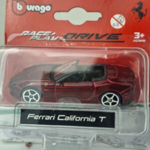 #ferrari #bburago #californiaT #colecionador #164 #garagem64