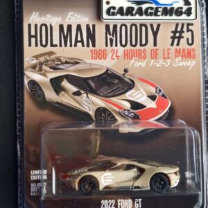 Miniatura Greenlight Ford GT edição Holman Moody com pintura de corrida e alto nível de detalhamento